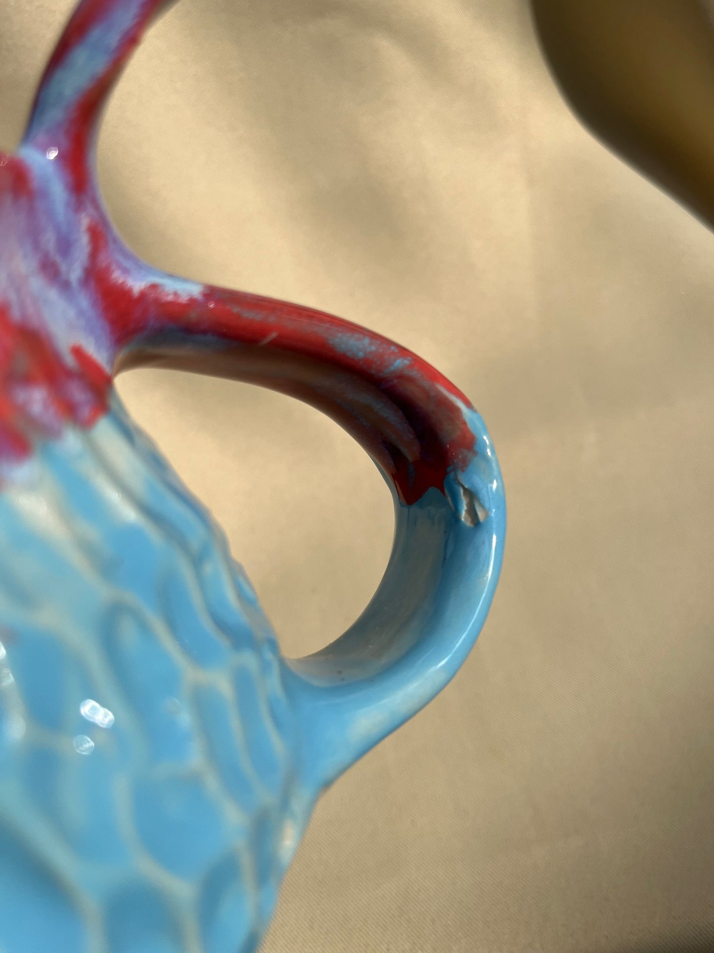 Rainbow Mermug Waves 10 (discounted-slight crack handle. sealed)✨🧜♀️