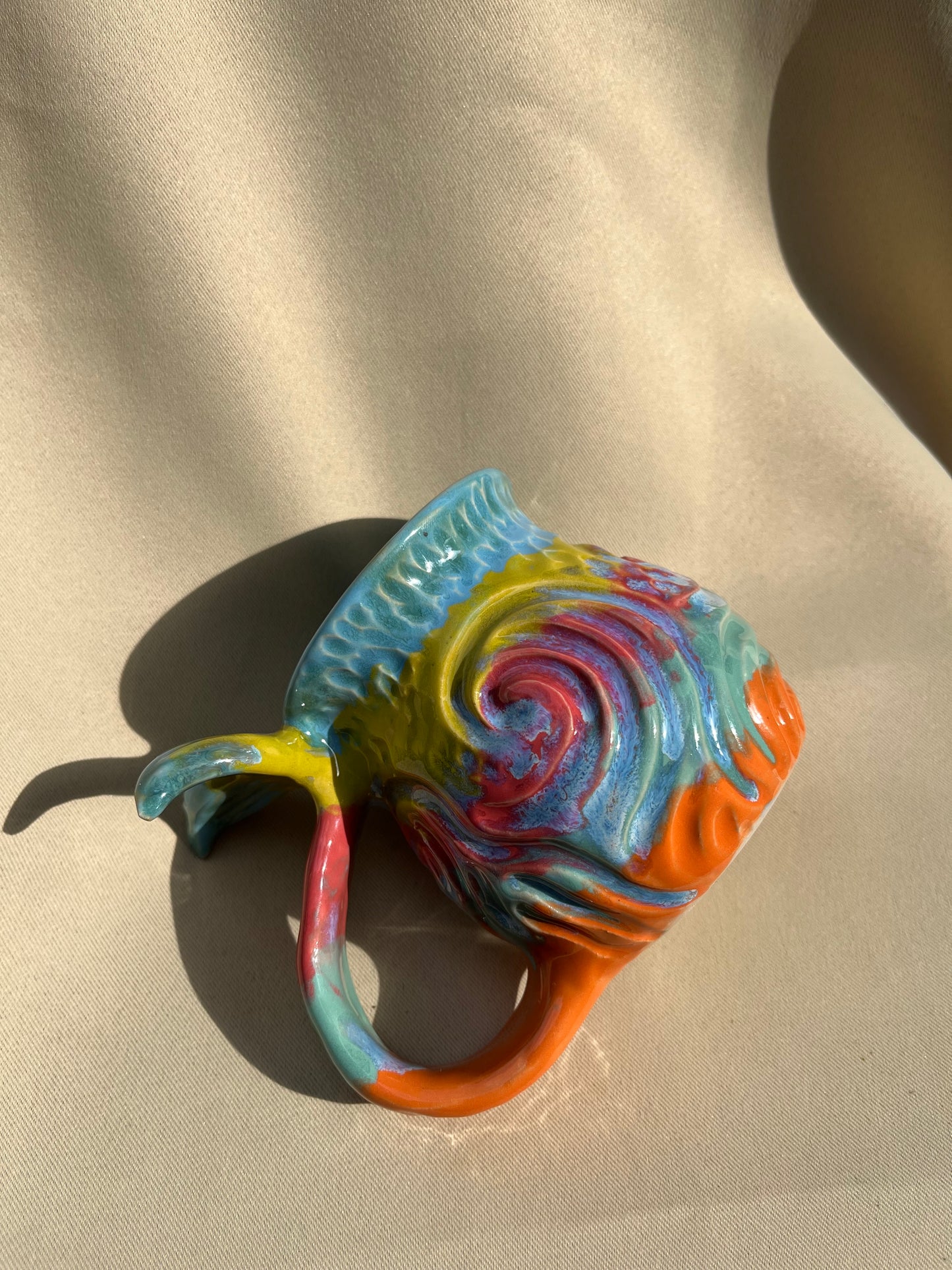 Rainbow Mermug Waves 1✨🧜♀️