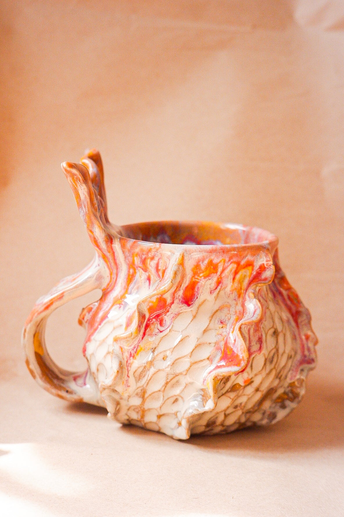 Peach Pearl Drip Mermug