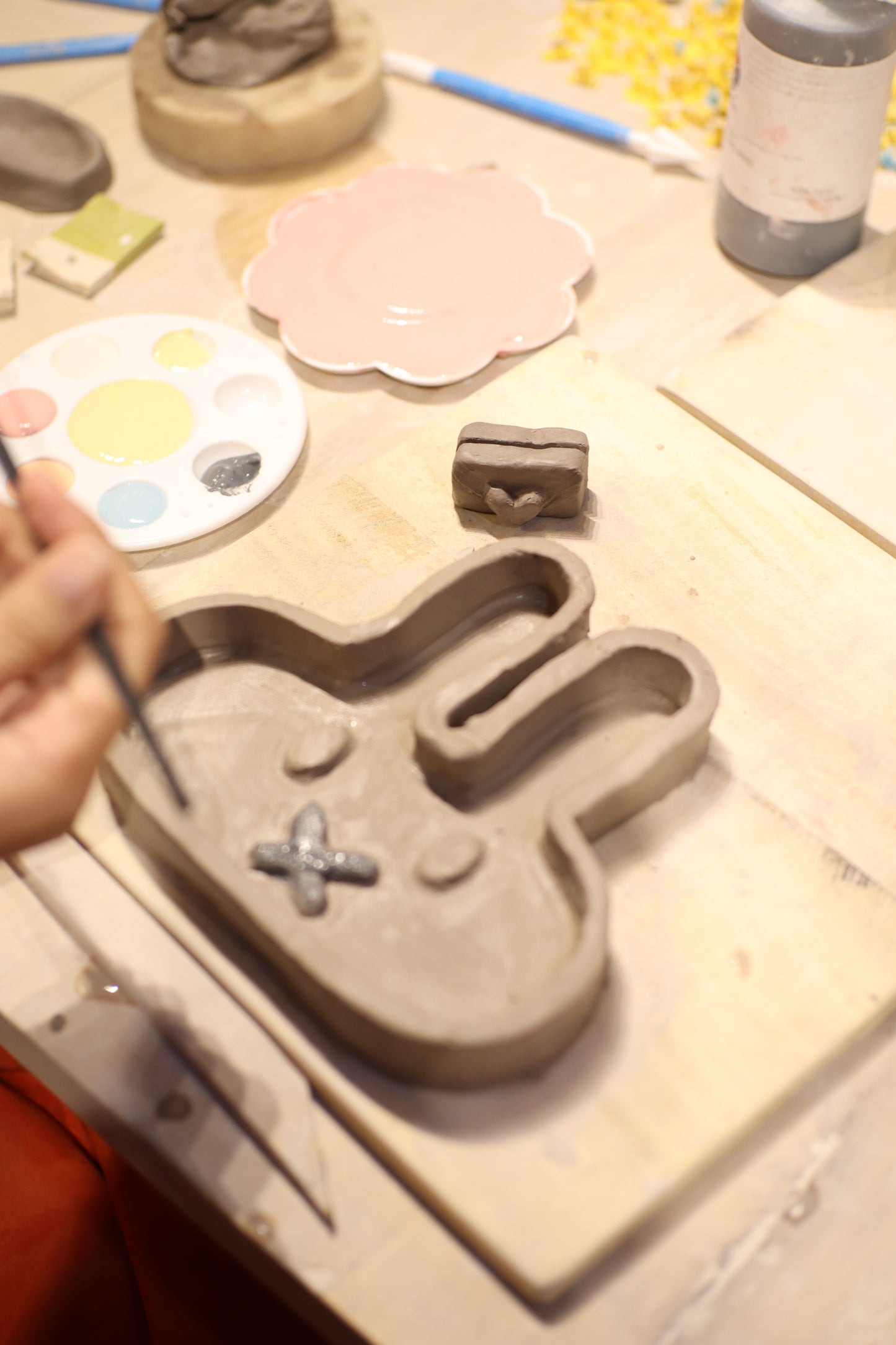 Handbuilding Pottery Class – 3-Hour Workshop