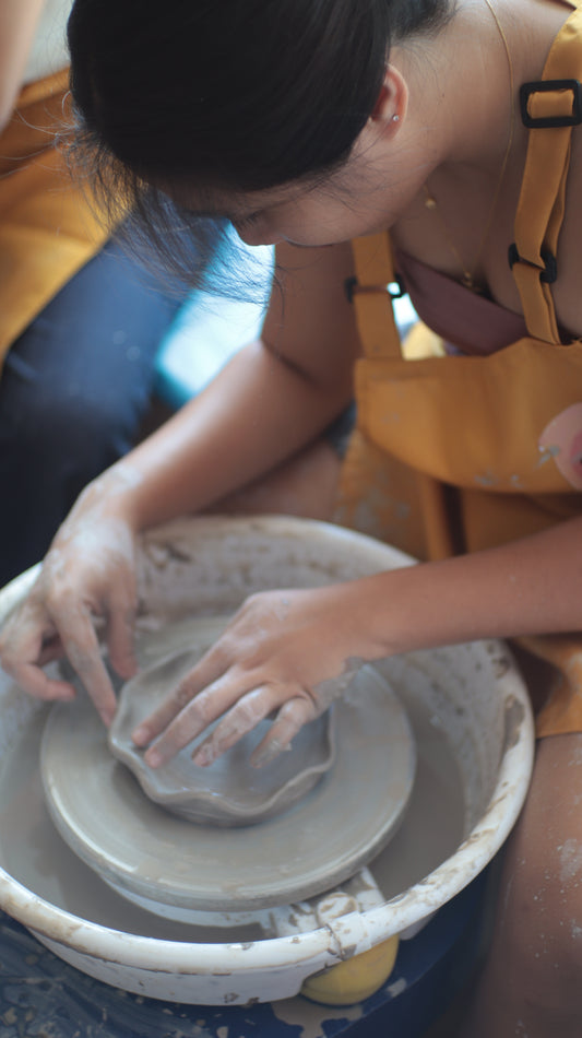 Wheel Throwing Pottery Class – 3-Hour Workshop
