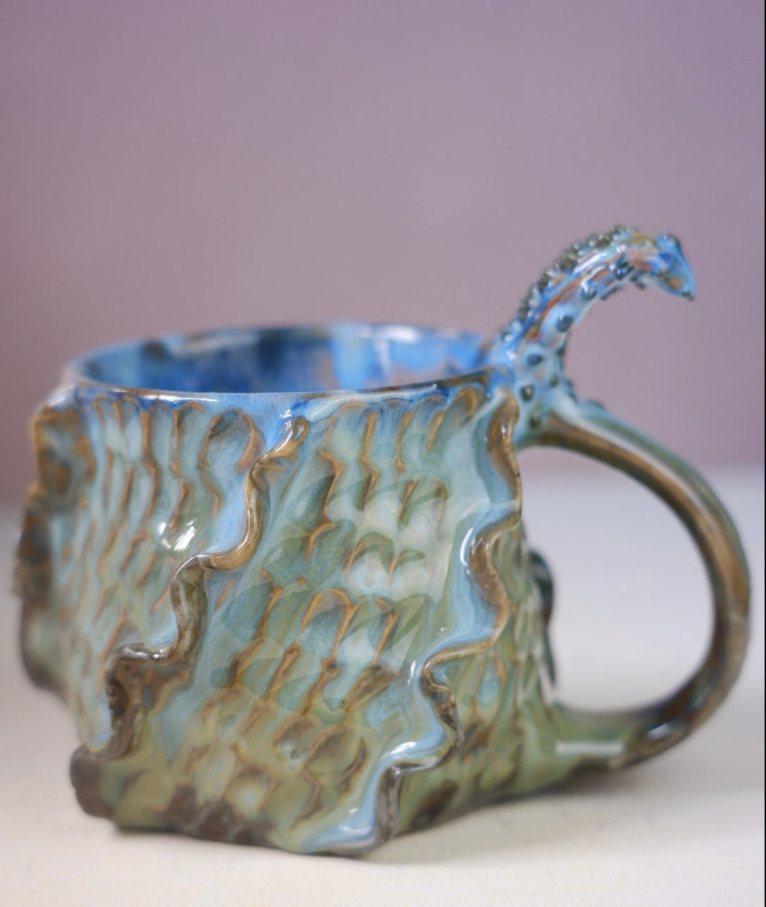 OCEAŃA 10 (slight glaze drip)